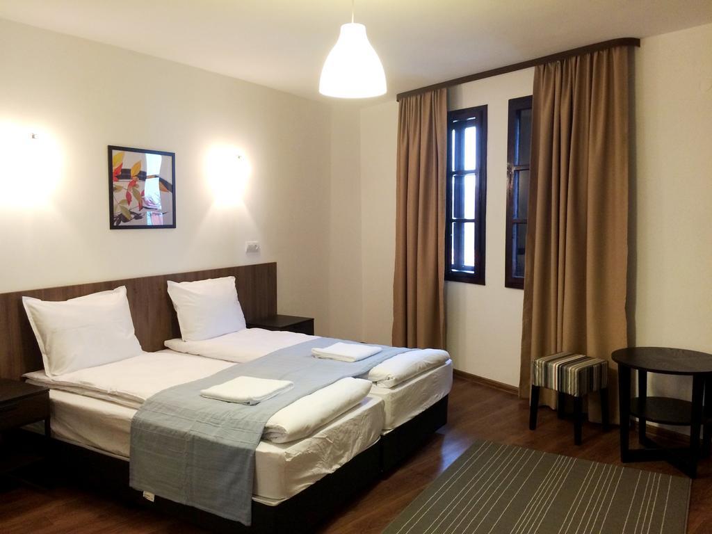 White House Hotel Veliko Tarnovo Kamer foto