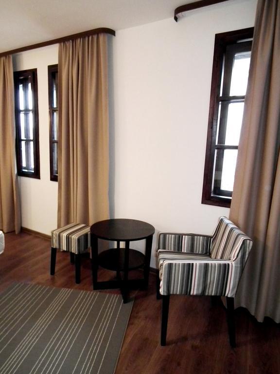 White House Hotel Veliko Tarnovo Kamer foto