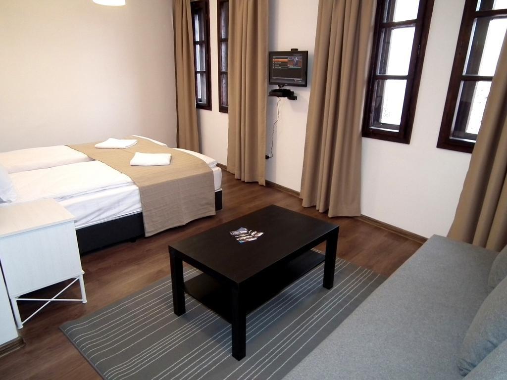 White House Hotel Veliko Tarnovo Kamer foto